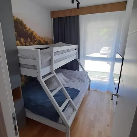 Lägenhet Divcigora E&n